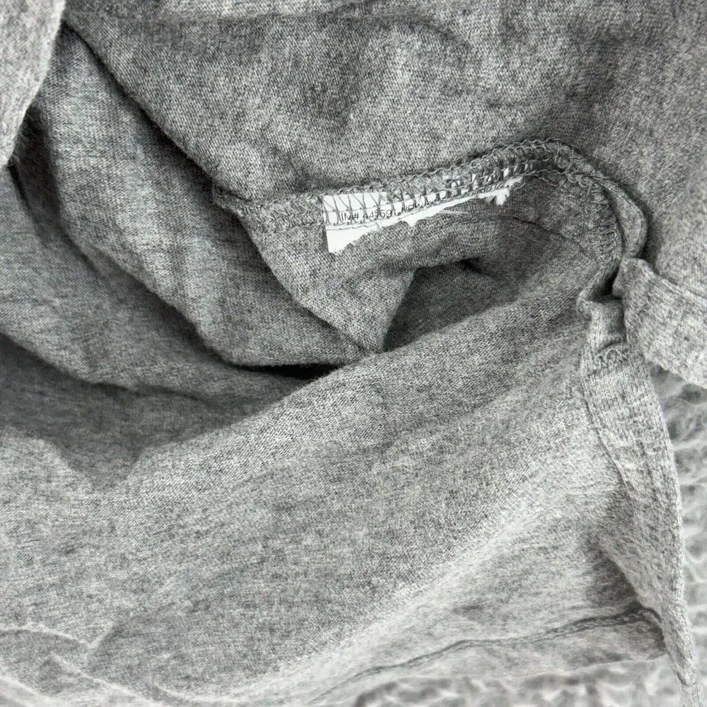 Nike Sports Just Do It Logo Grey V-neck Half Sleeve Shirt Womens Size Small‎